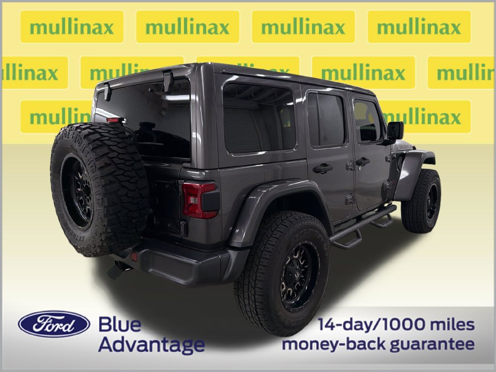Used 2018 Jeep Wrangler Unlimited Rubicon w/ LED Lighting Group AWD/4WD image 3