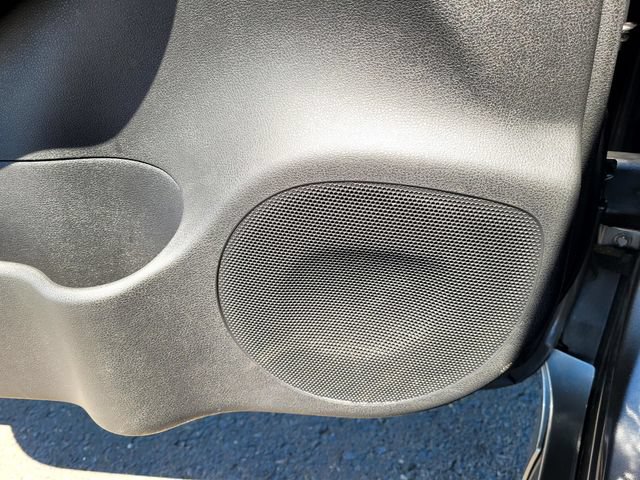 Certified 2025 Nissan Leaf S FWD image 19