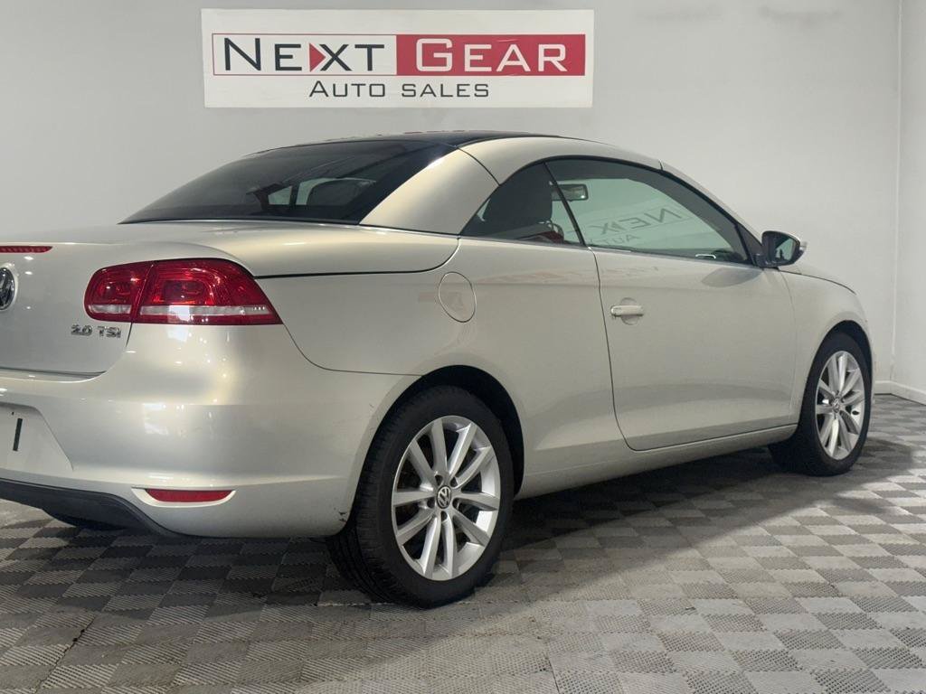 Used 2012 Volkswagen Eos Komfort FWD image 9