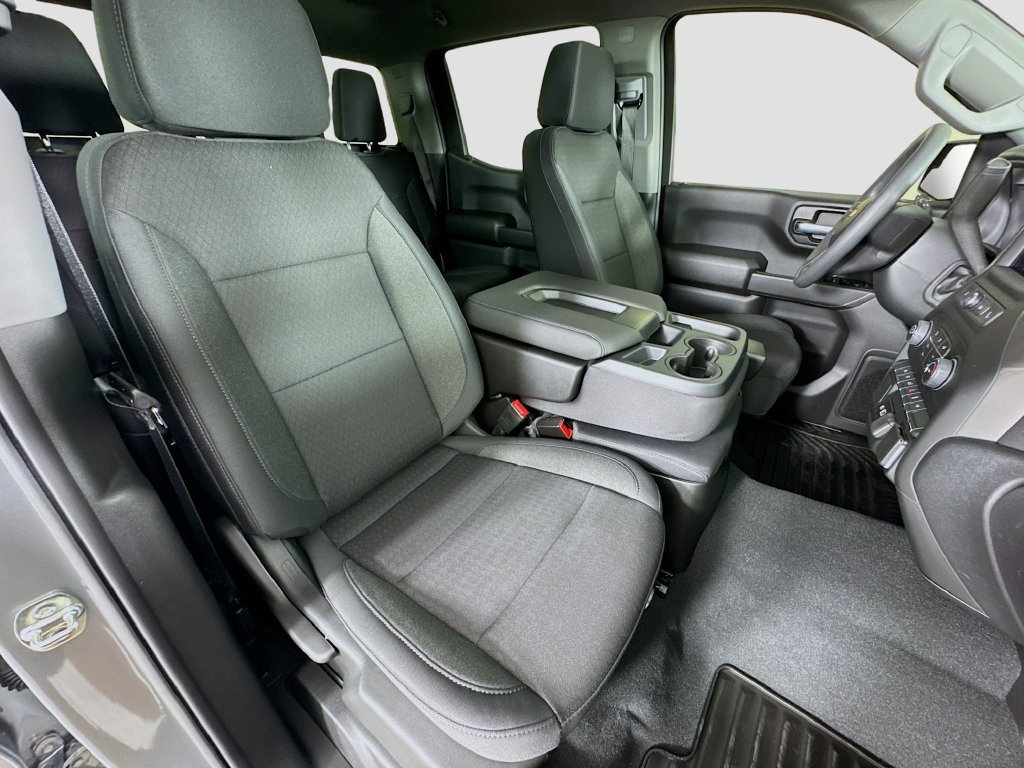 New 2026 Chevrolet Silverado 1500 Custom RWD image 27