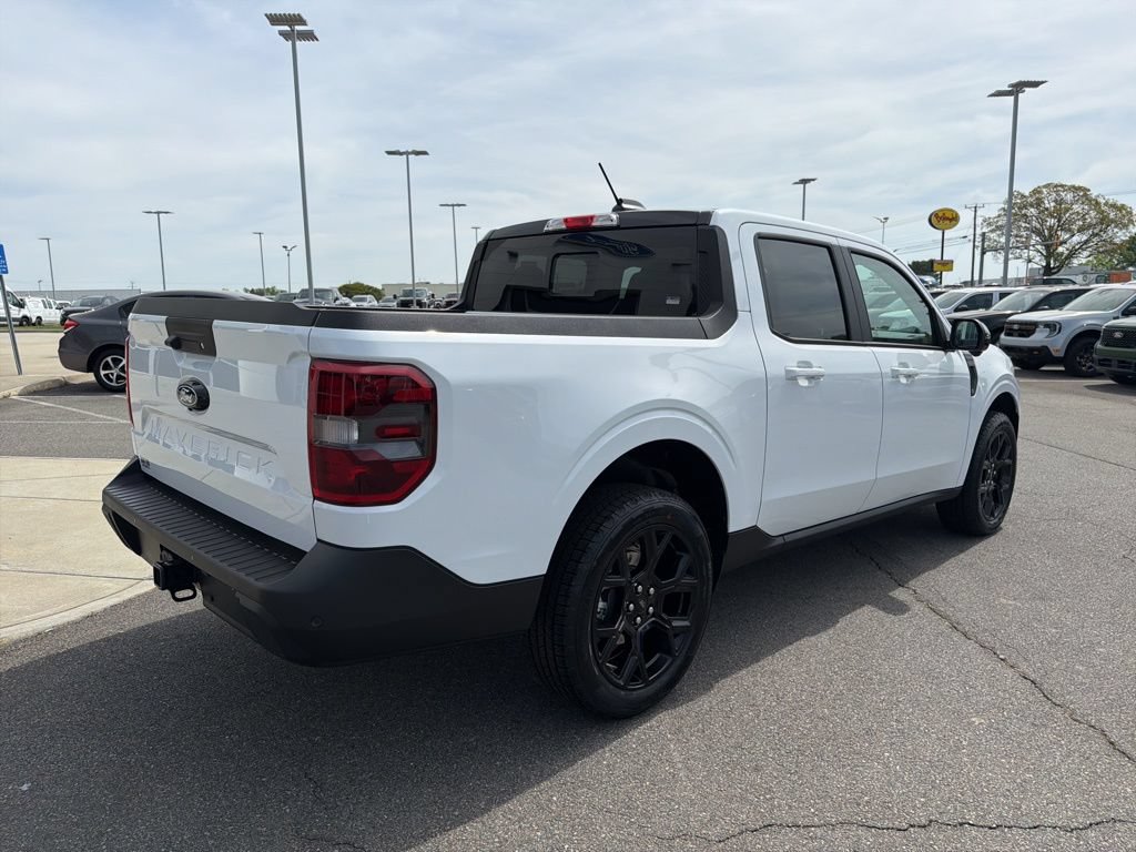 New 2026 Ford Maverick Lariat w/ Black Appearance Package AWD/4WD image 3