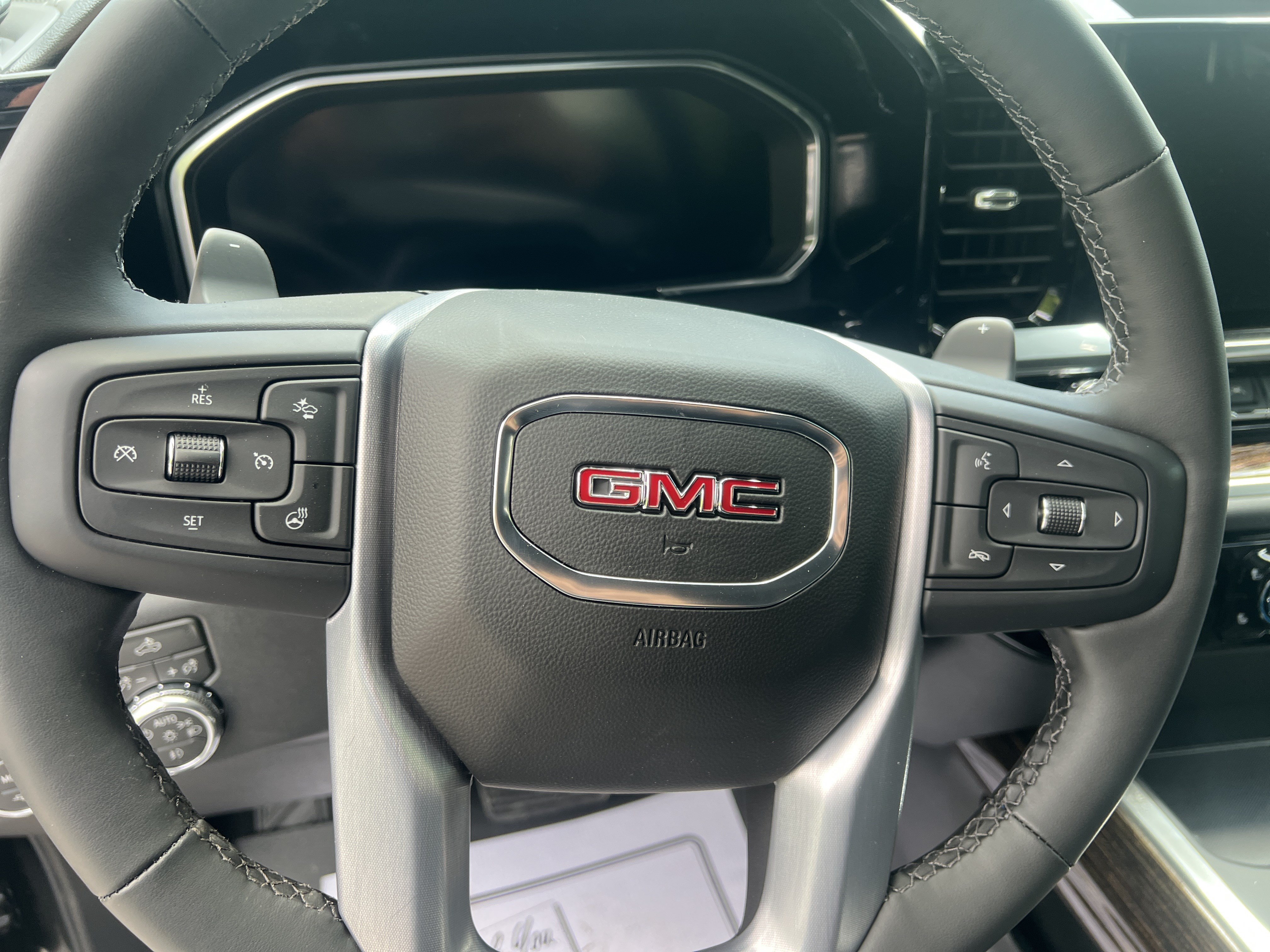 New 2026 GMC Sierra 1500 Elevation AWD/4WD image 10