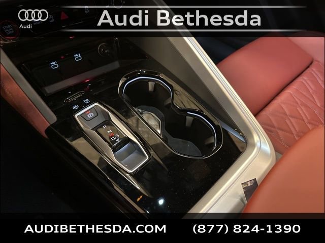 New 2025 Audi SQ5 Prestige image 19