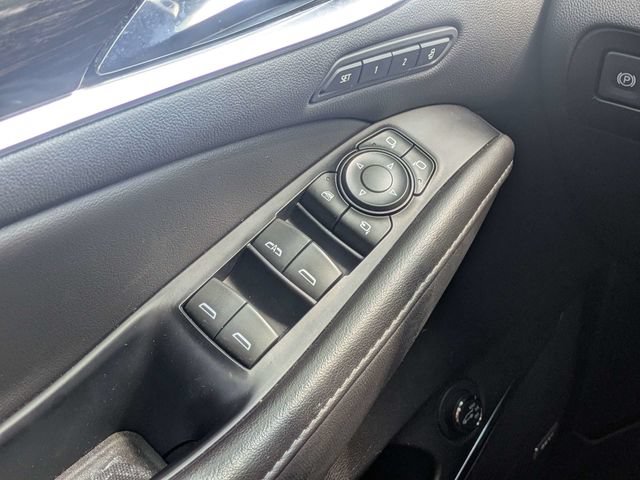Used 2019 Buick Enclave Avenir w/ Avenir Technology Package FWD image 25