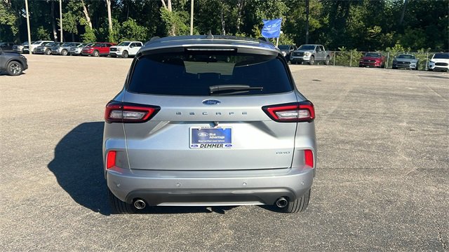 Certified 2023 Ford Escape ST-Line w/ Tech Pack #1 image 27