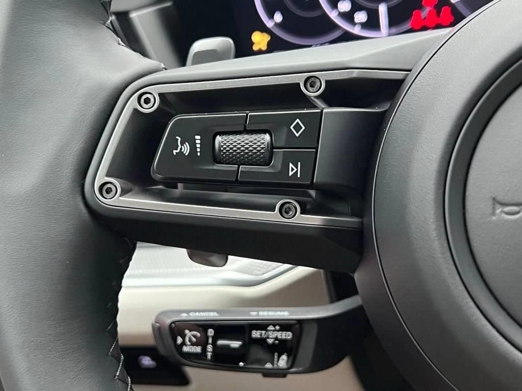 New 2026 Porsche Cayenne S AWD/4WD image 9