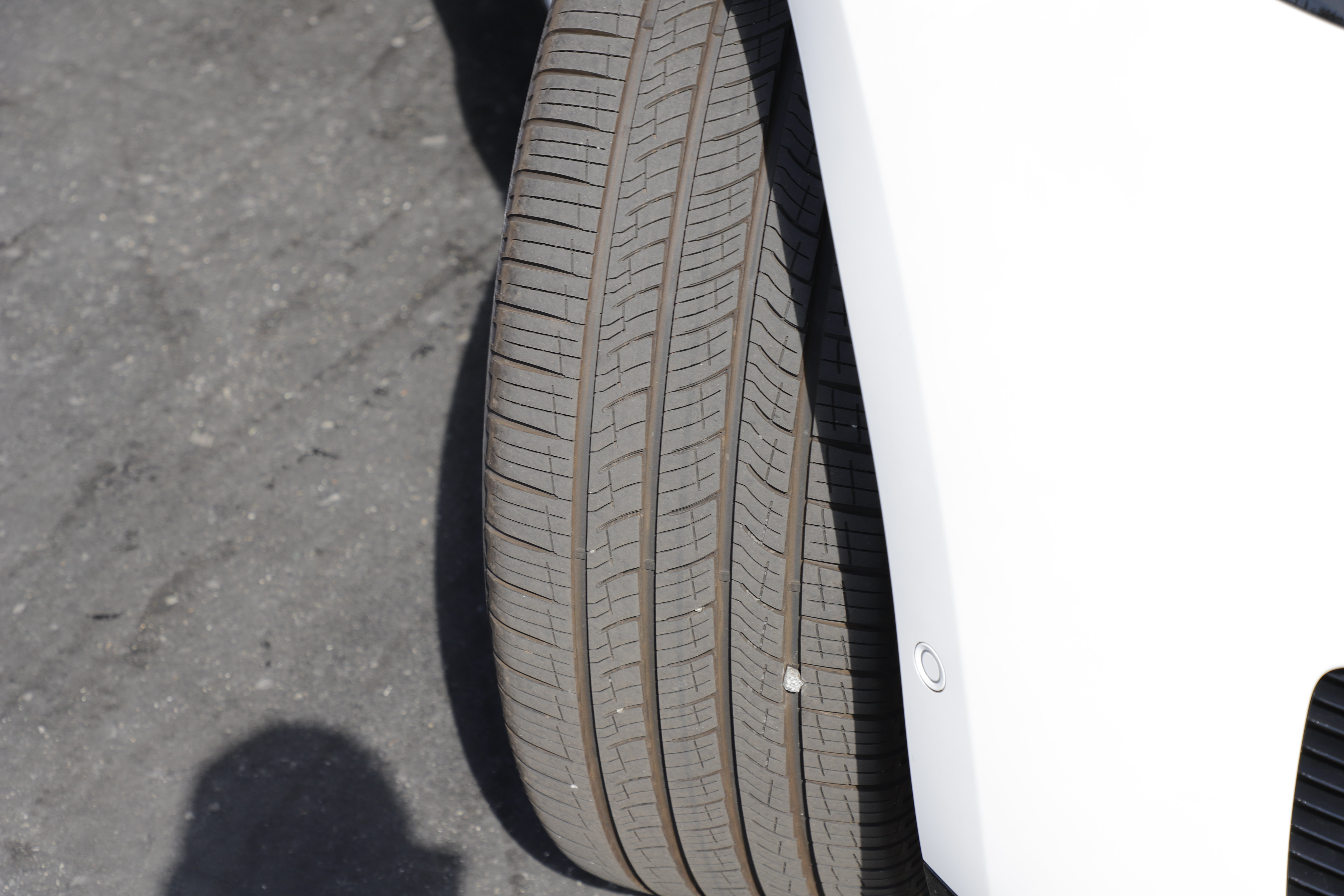 New 2026 Land Rover Range Rover Long Wheelbase SE AWD/4WD image 3