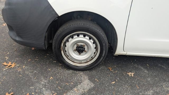 Used 2019 Nissan NV200 S image 9