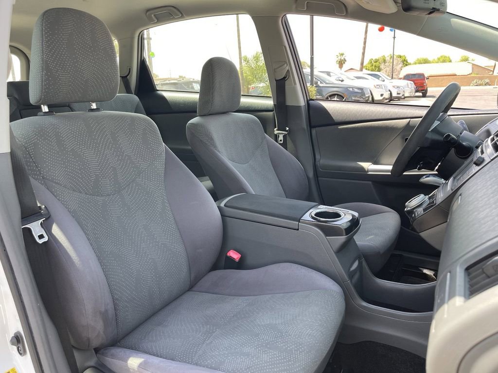 Used 2012 Toyota Prius V Three FWD image 11