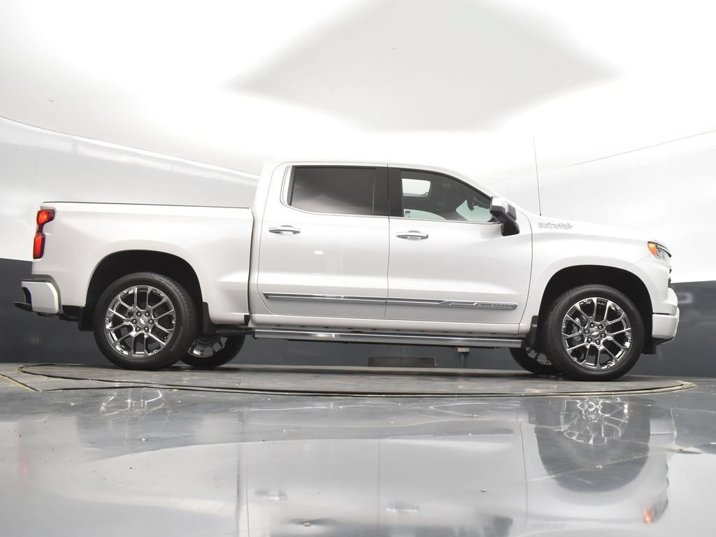 New 2025 Chevrolet Silverado 1500 High Country AWD/4WD image 47