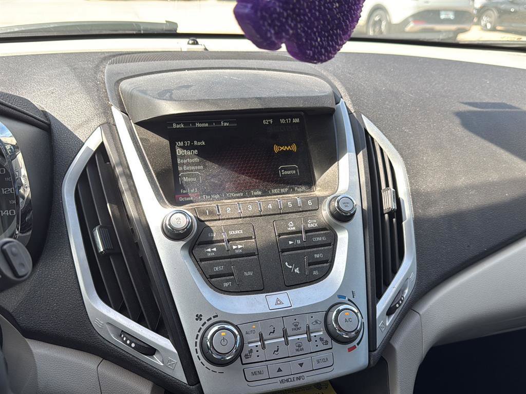 Used 2017 GMC Terrain SLT w/ Driver Alert Package I FWD image 5