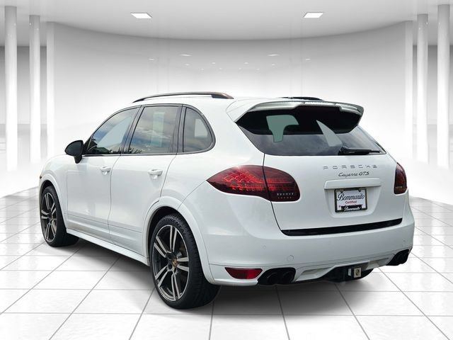 Used 2014 Porsche Cayenne GTS AWD/4WD image 3