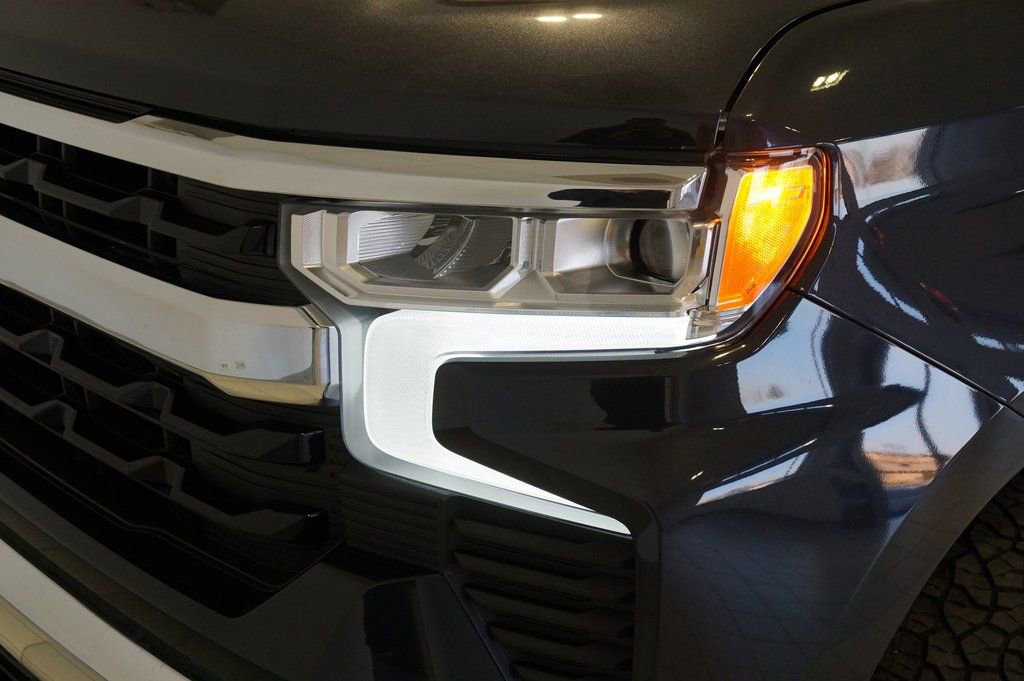 Used 2024 Chevrolet Silverado 1500 LT image 30