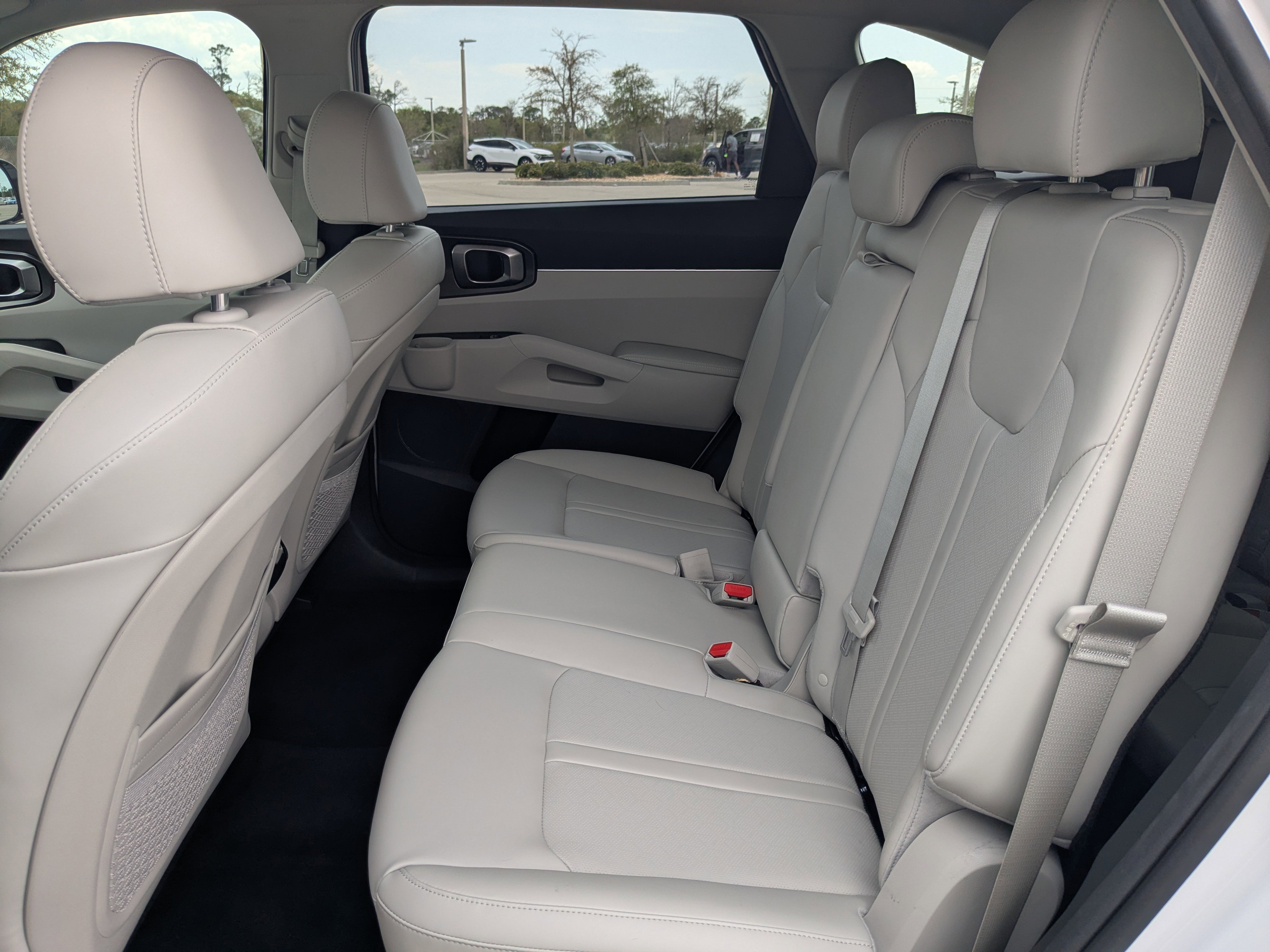 Certified 2023 Kia Sorento S image 17