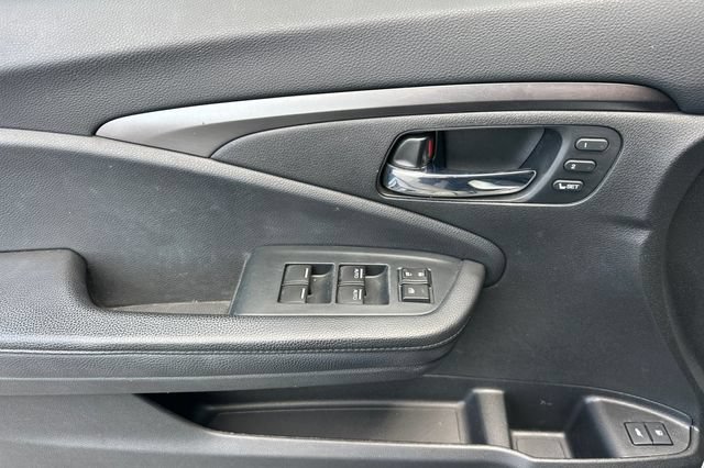 Used 2022 Honda Pilot Special Edition image 12