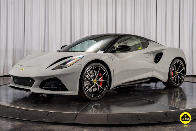 New 2025 Lotus Emira image 7