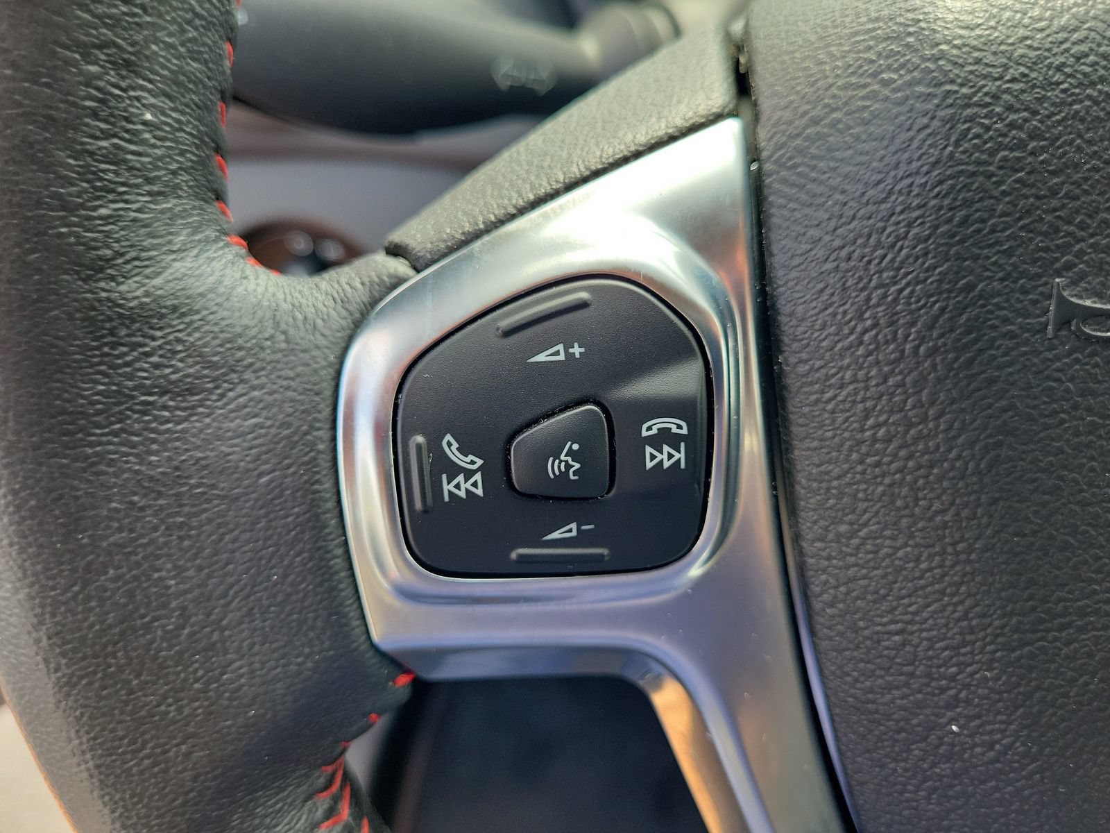 Certified 2019 Ford Fiesta ST-Line FWD image 18