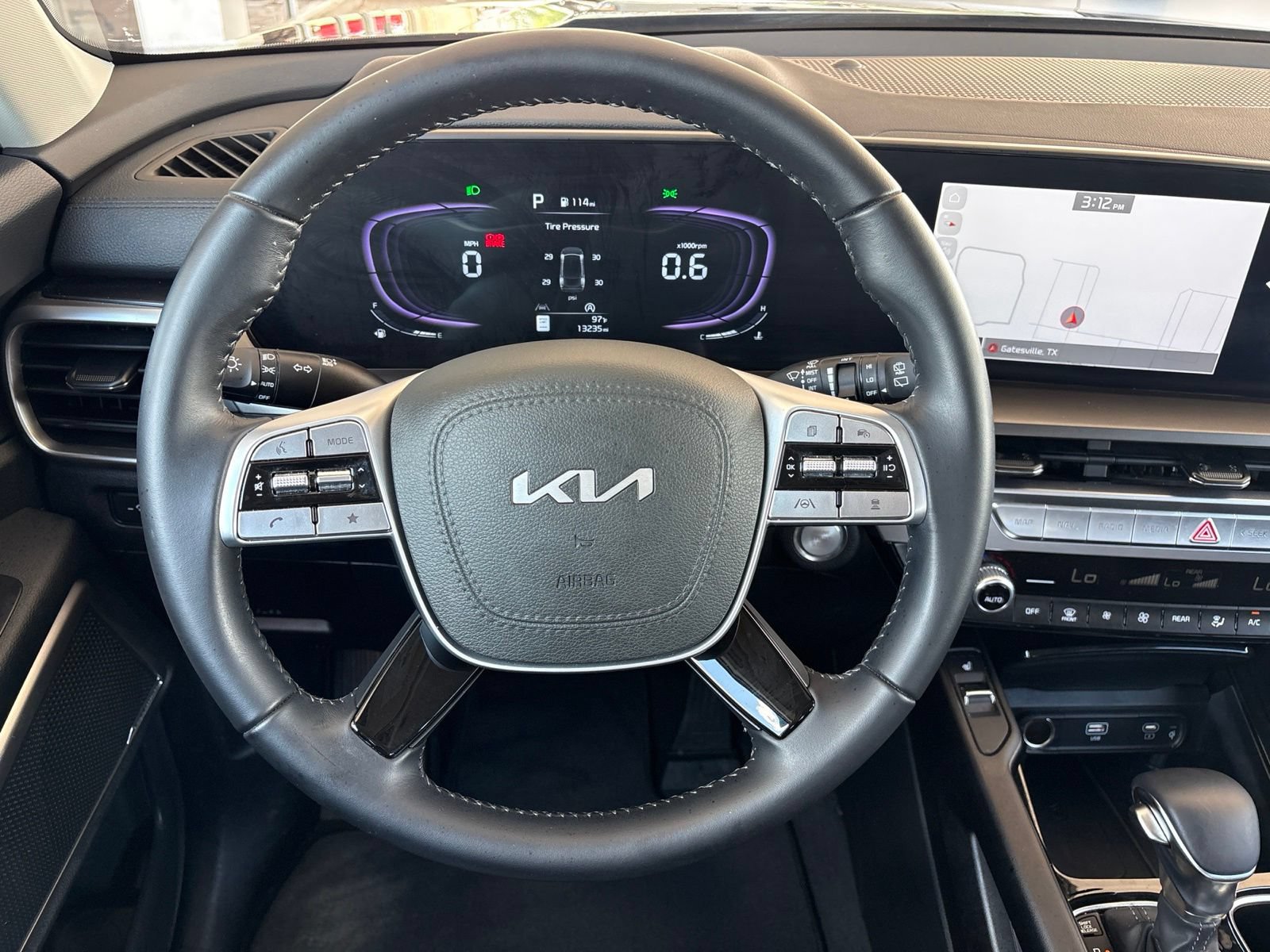 Used 2025 Kia Telluride S FWD image 28