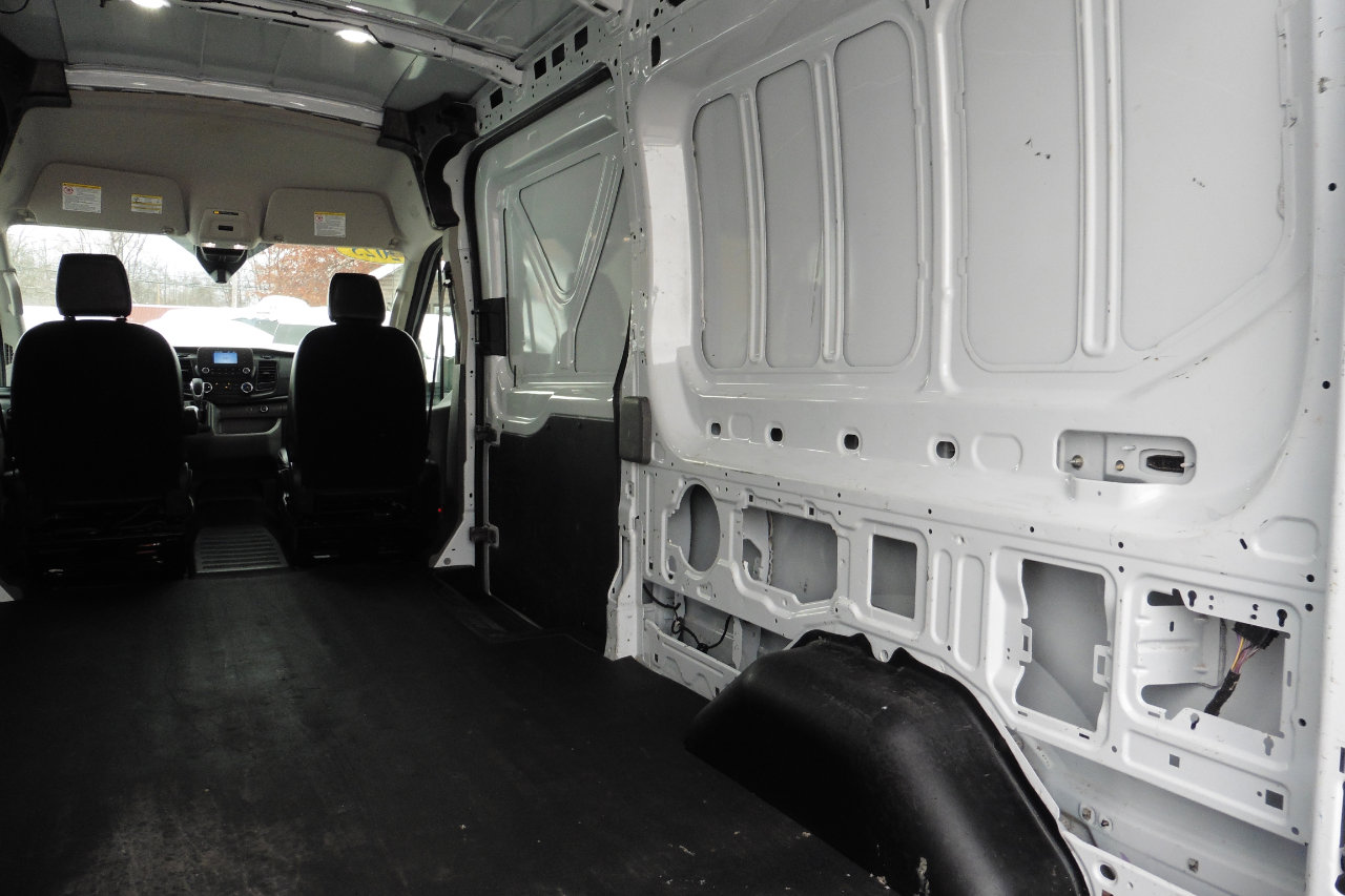 Used 2023 Ford Transit 350 Medium Roof AWD image 7