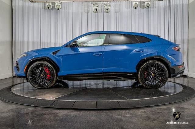 Used 2025 Lamborghini Urus SE AWD/4WD image 18