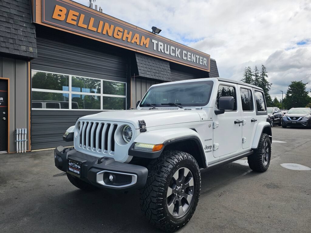 Used 2018 Jeep Wrangler Unlimited Sahara w/ Uconnect 4C Nav & Sound Group AWD/4WD image 1