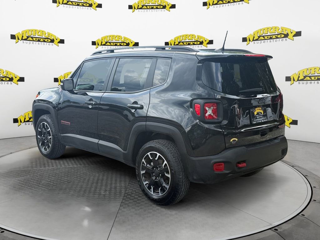 Used 2023 Jeep Renegade Trailhawk w/ Trailhawk Elite Group AWD/4WD image 3