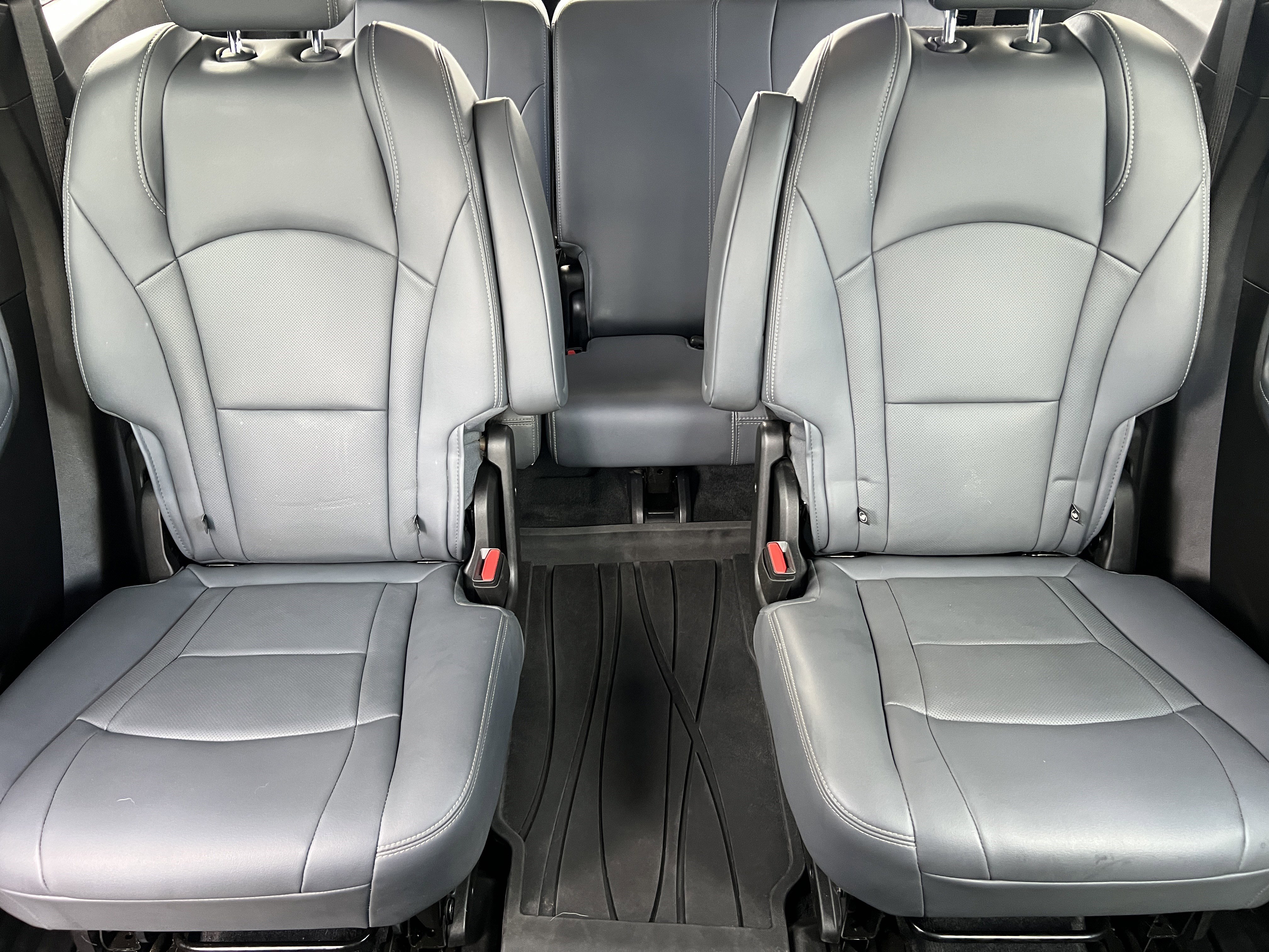 Used 2023 Buick Enclave Premium image 15