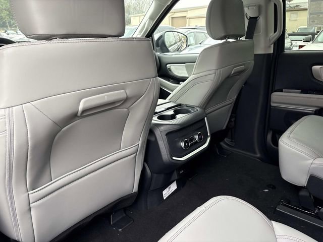 New 2025 Ford Expedition Max Active image 18