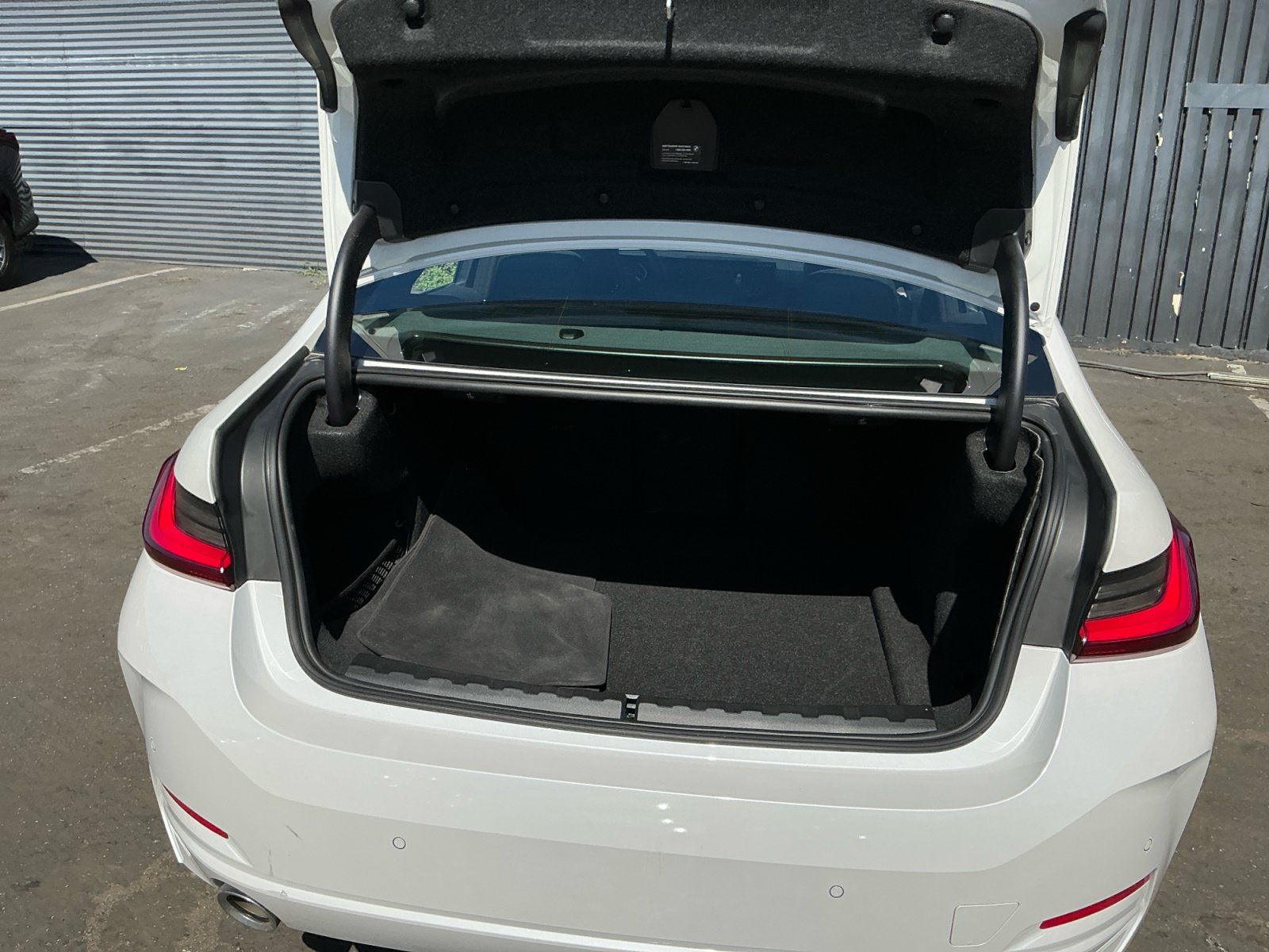 Used 2025 BMW 330i Sedan RWD image 26