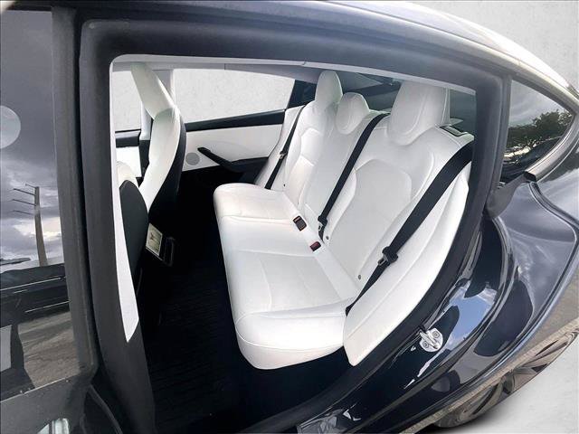 Used 2025 Tesla Model 3 Long Range RWD image 26