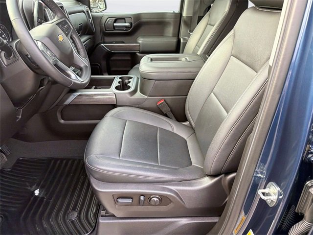 Used 2022 Chevrolet Silverado 1500 LTZ image 21