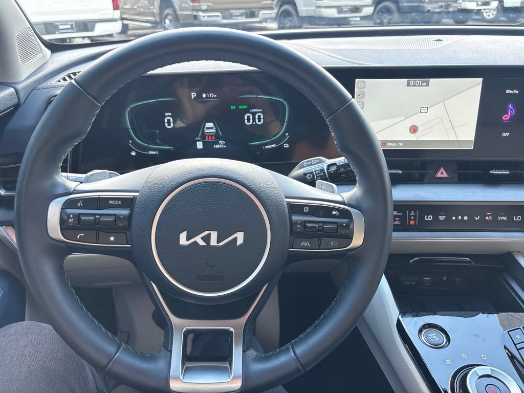 Used 2025 Kia Sportage EX w/ EX Premium Package AWD/4WD image 23