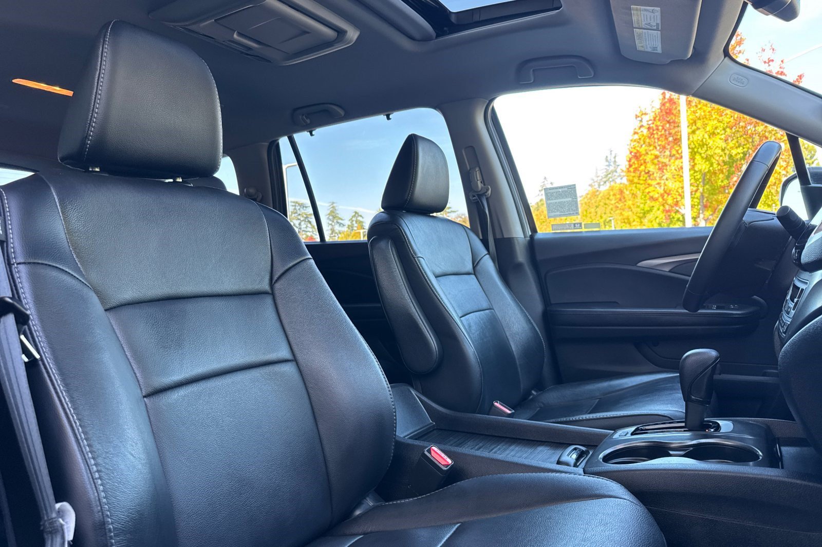 Used 2017 Honda Pilot EX-L image 28