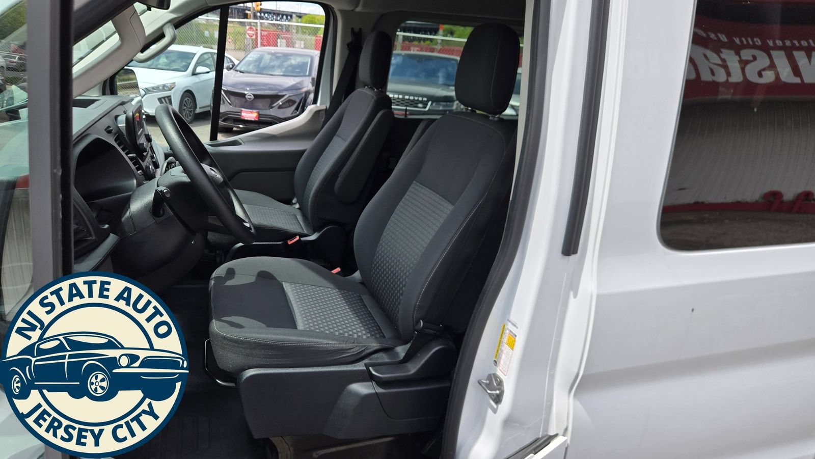 Used 2021 Ford Transit 350 XL RWD image 21