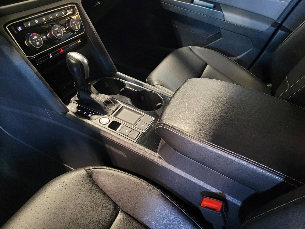 Used 2023 Volkswagen Atlas SE w/ Panoramic Sunroof Package FWD image 26