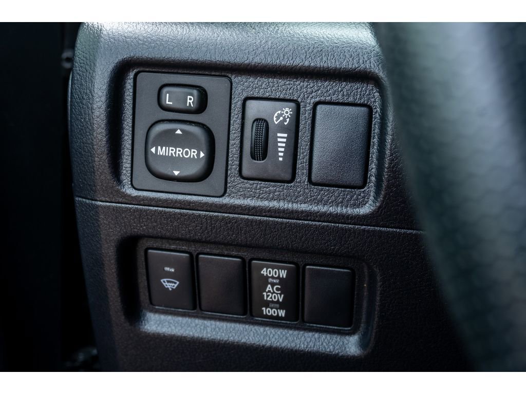 Used 2018 Toyota 4Runner SR5 image 27