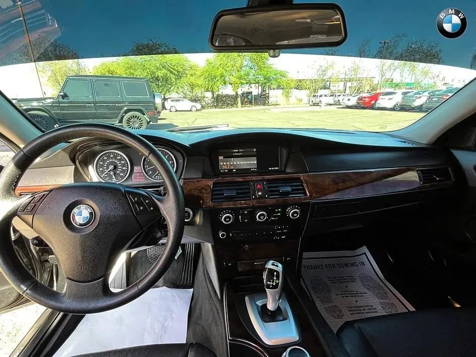 Used 2008 BMW 528i Sedan RWD image 25