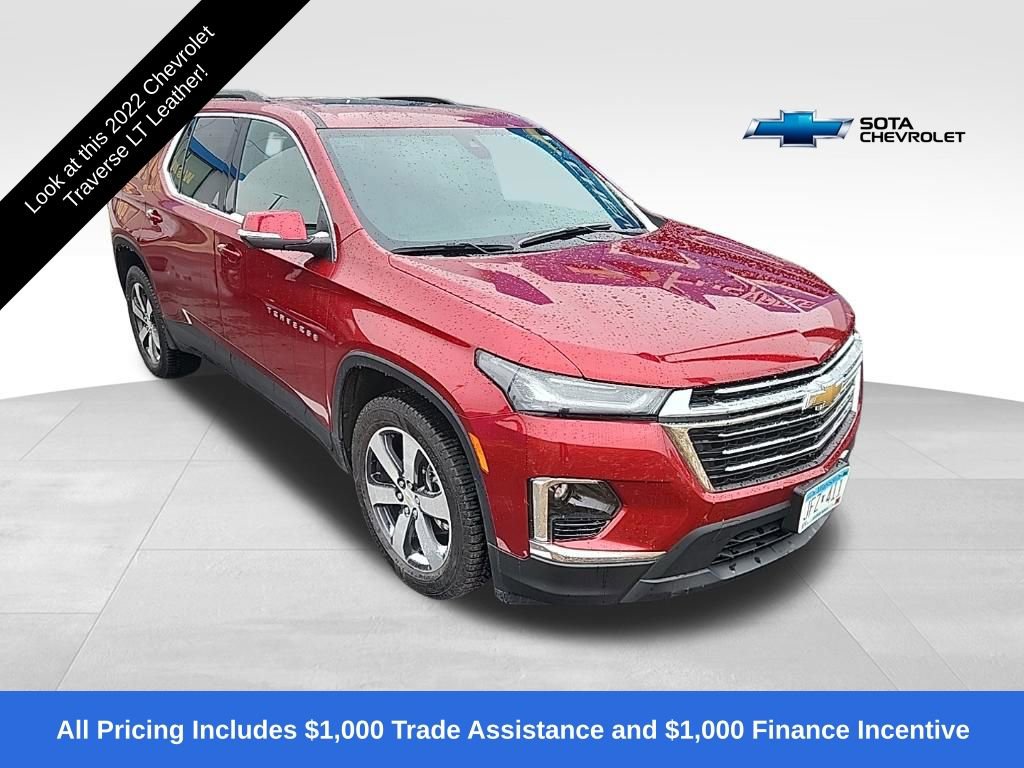 Used 2022 Chevrolet Traverse LT w/ LT Premium Package image 1