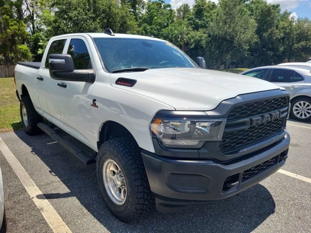 Used 2024 RAM 2500 Tradesman AWD/4WD image 2