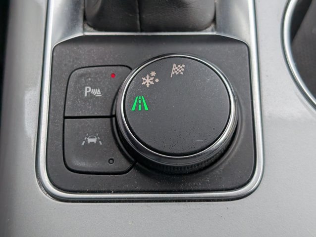 Used 2021 Chevrolet Blazer LT FWD image 21