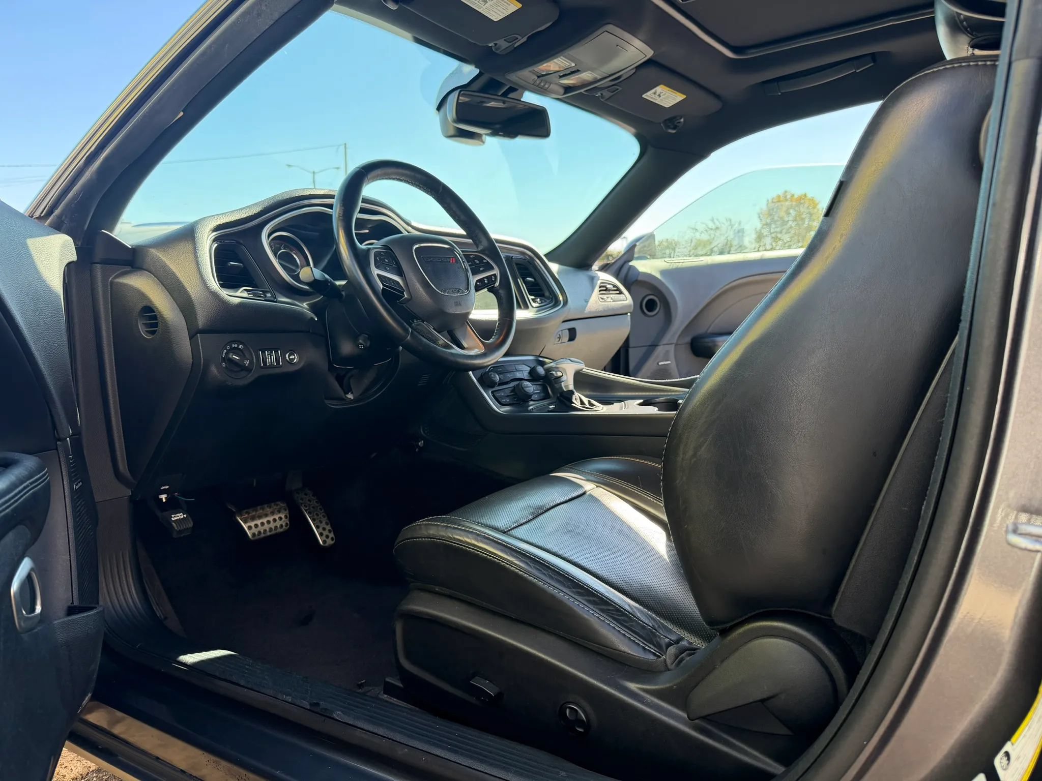 Used 2016 Dodge Challenger R/T Plus RWD image 14