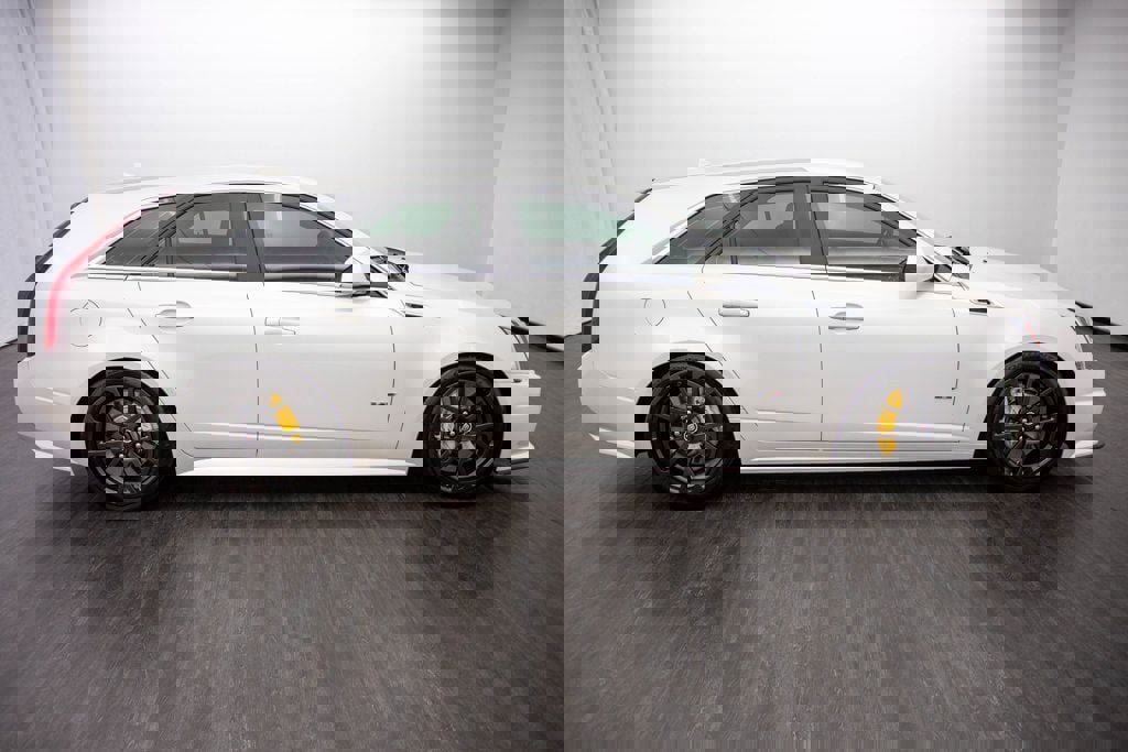 Used 2011 Cadillac CTS V image 6