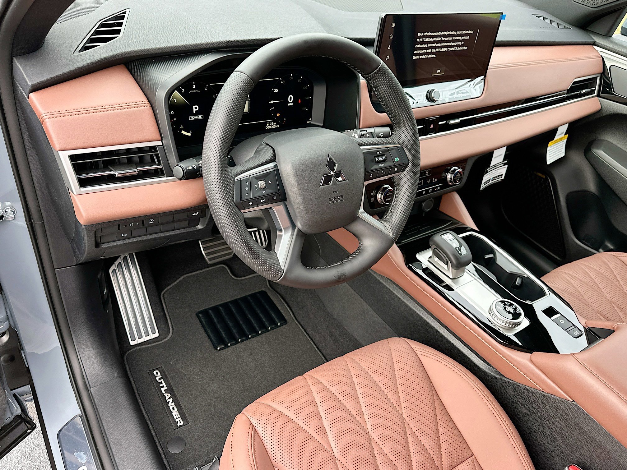 New 2026 Mitsubishi Outlander SEL image 6