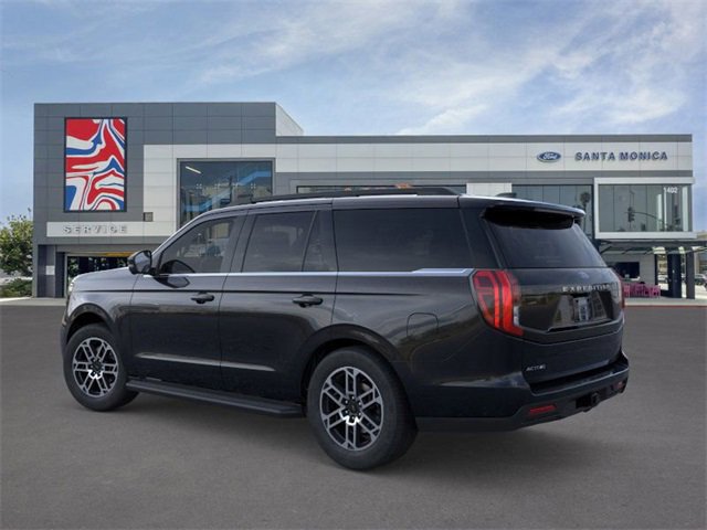 New 2025 Ford Expedition Active image 4