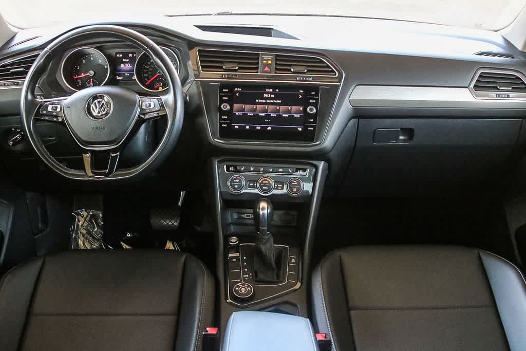 Used 2019 Volkswagen Tiguan SE w/ Panoramic Sunroof Package AWD/4WD image 13