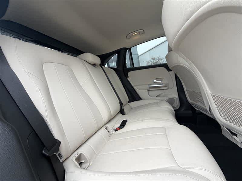 Certified 2023 Mercedes-Benz GLA 250 4MATIC image 8