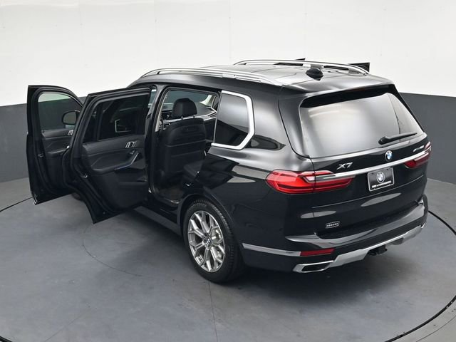 Used 2021 BMW X7 xDrive40i w/ Premium Package AWD/4WD image 40
