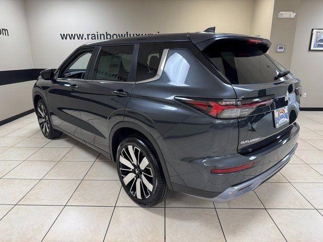 New 2026 Mitsubishi Outlander SE FWD image 4