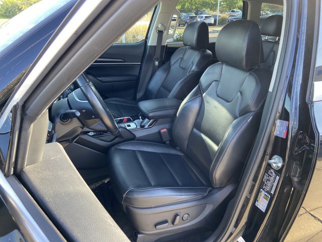Used 2025 Kia Telluride S image 26
