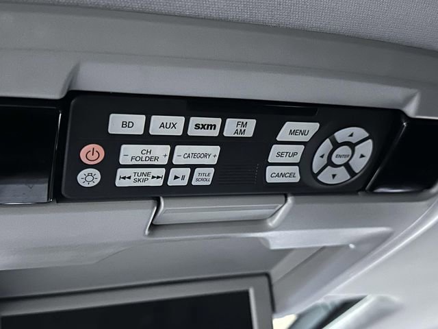 Used 2017 Honda Pilot Touring image 22